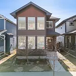 5 Bedroom House In Mcconachie, Near Anthony Henday, Sleeps 12, Backyard, Netflix, Free Parking